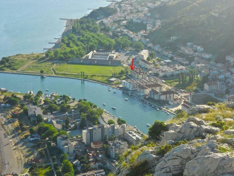 Seaview Apartment Omiš Exterior foto